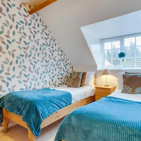 2 Bed In Oc-sa880 Ravenscar